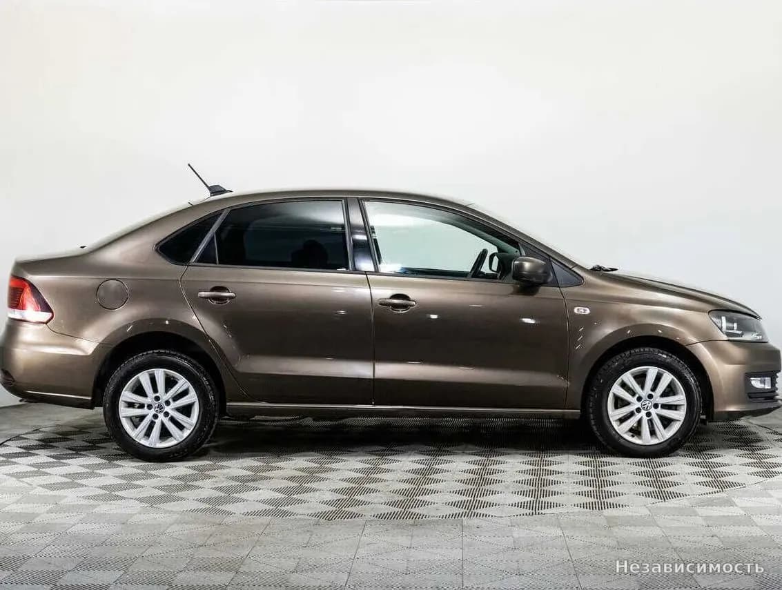 Volkswagen Polo 2018 с пробегом — фото 4
