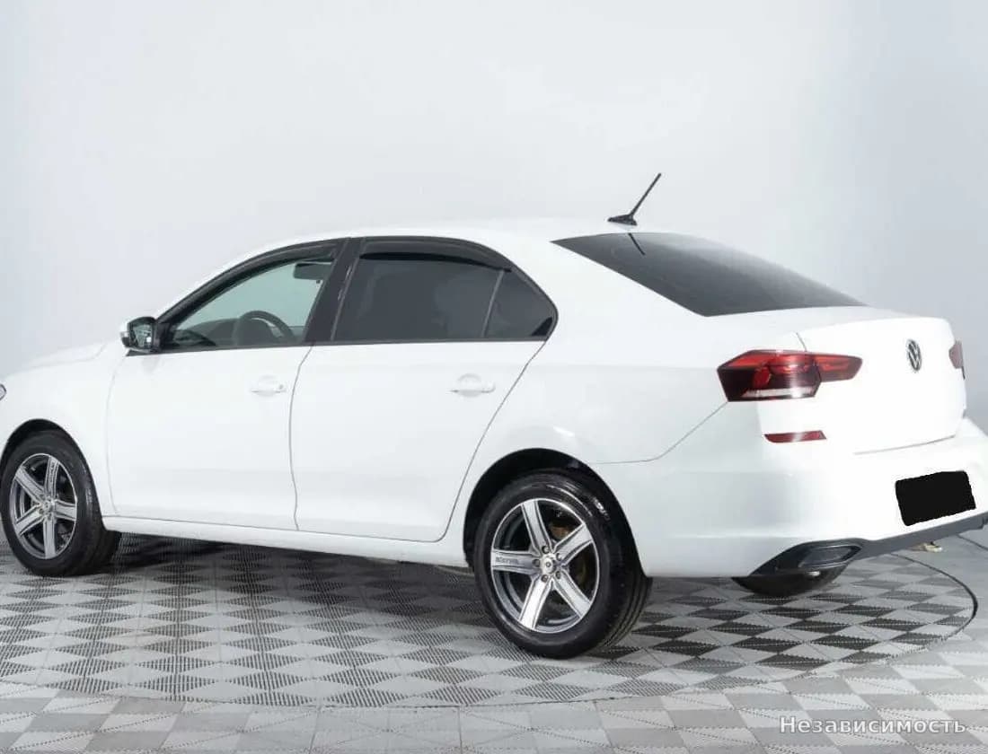 Volkswagen Polo 2020 с пробегом — фото 7