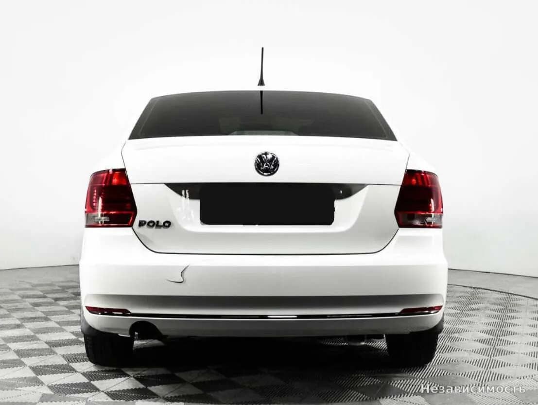 Volkswagen Polo 2015 с пробегом — фото 4