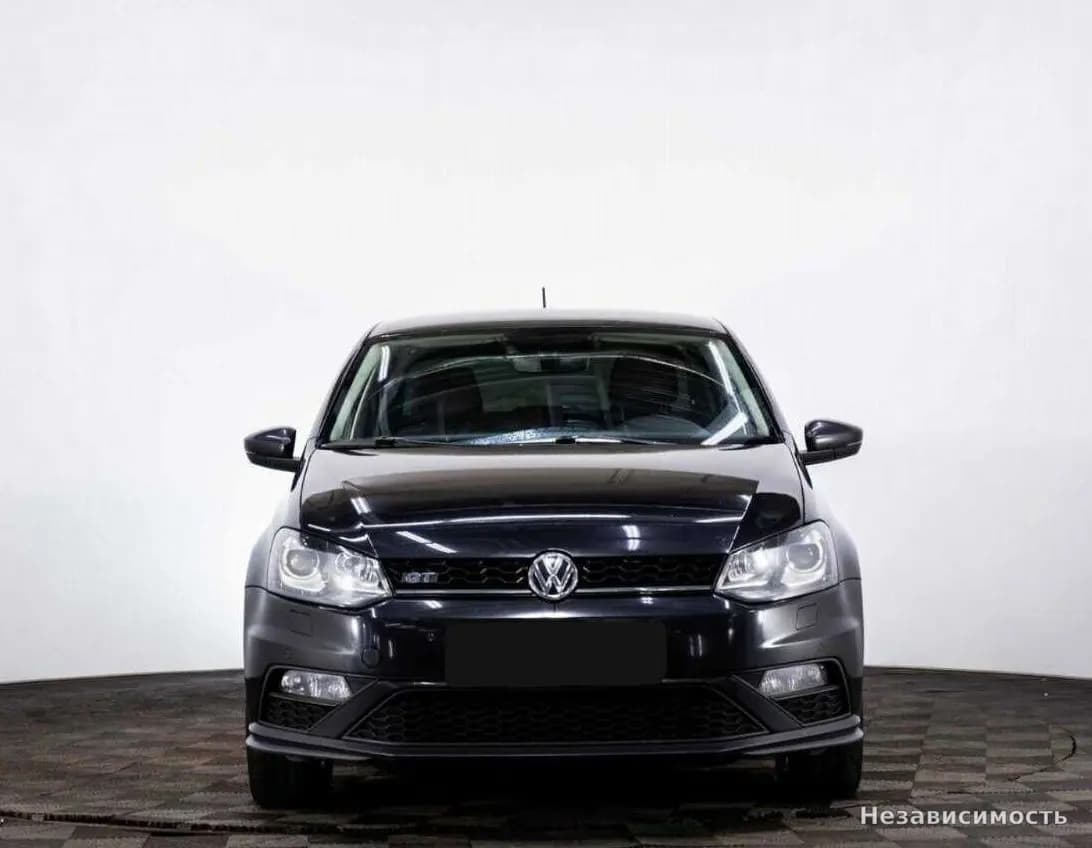 Volkswagen Polo 2016 с пробегом — фото 2