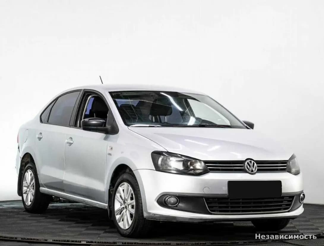 Volkswagen Polo 2013 с пробегом — фото 3