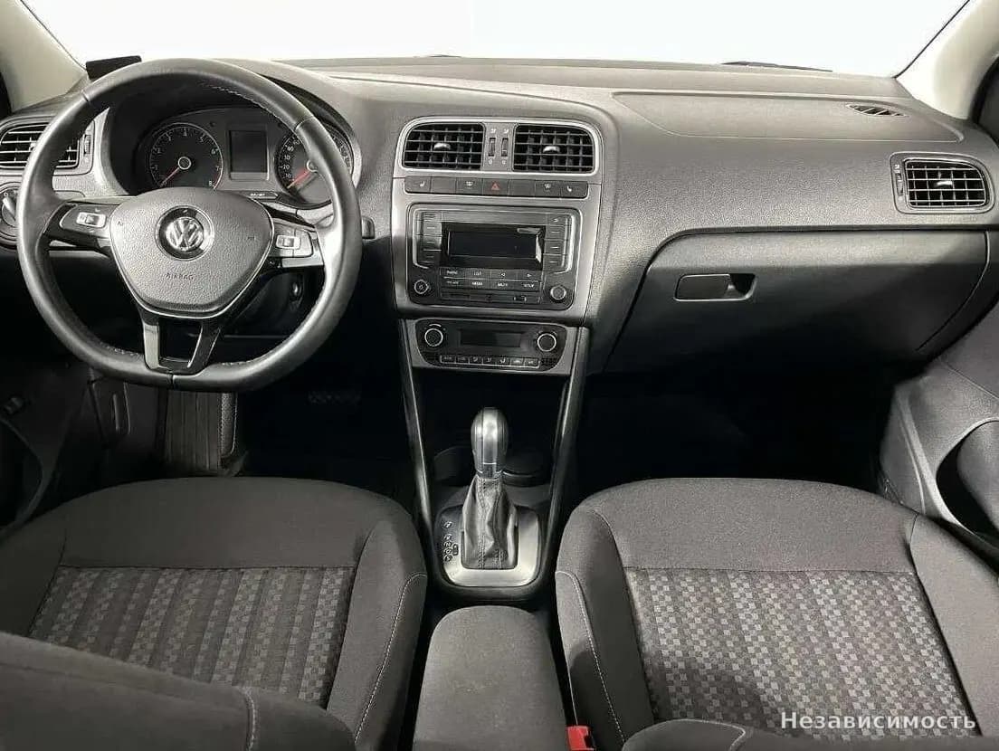 Volkswagen Polo 2019 с пробегом — фото 6