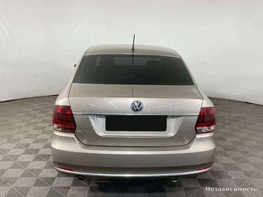 Volkswagen Polo 2015 с пробегом — фото 2