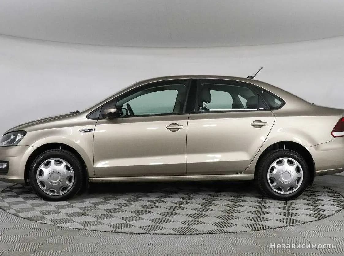 Volkswagen Polo 2019 с пробегом — фото 8