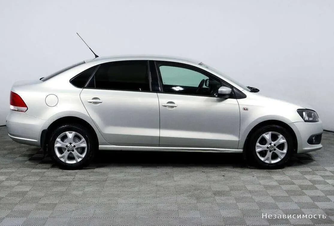 Volkswagen Polo 2012 с пробегом — фото 4