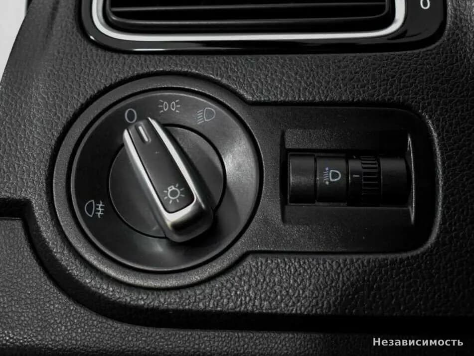 Volkswagen Polo 2018 с пробегом — фото 10