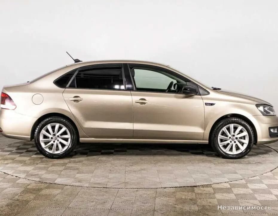 Volkswagen Polo 2018 с пробегом — фото 4