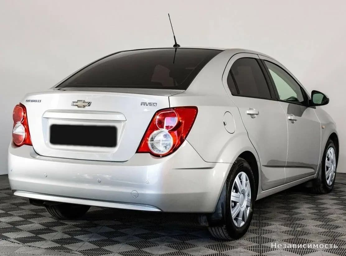 Chevrolet Aveo 2015 с пробегом — фото 4