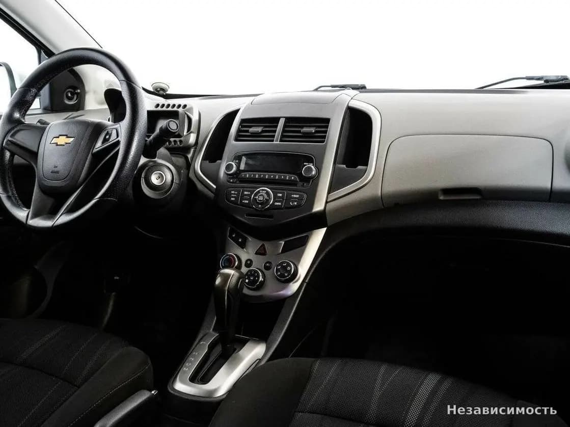 Chevrolet Aveo 2015 с пробегом — фото 7