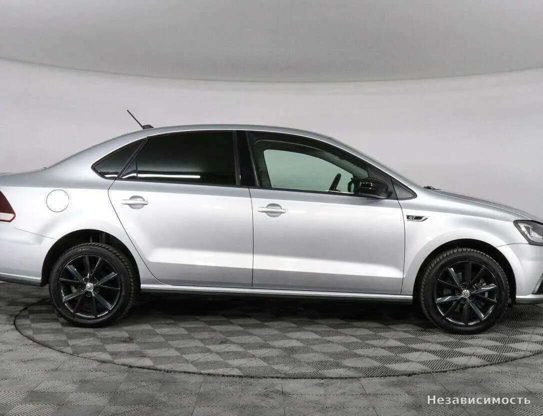Volkswagen Polo 2017 с пробегом — фото 4