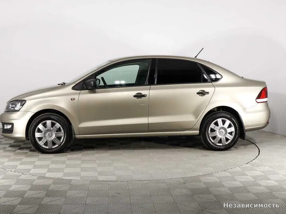 Volkswagen Polo 2016 с пробегом — фото 4
