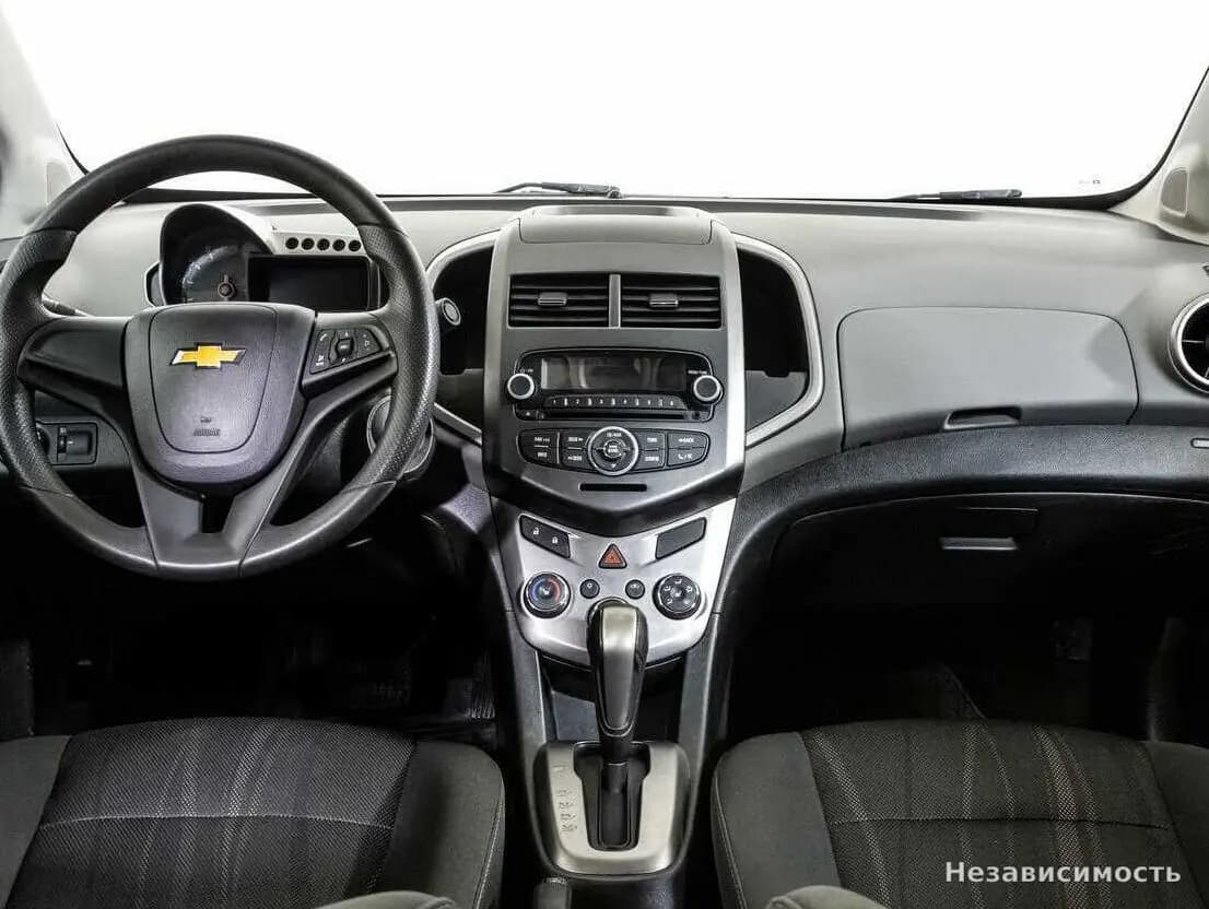 Chevrolet Aveo 2015 с пробегом — фото 10