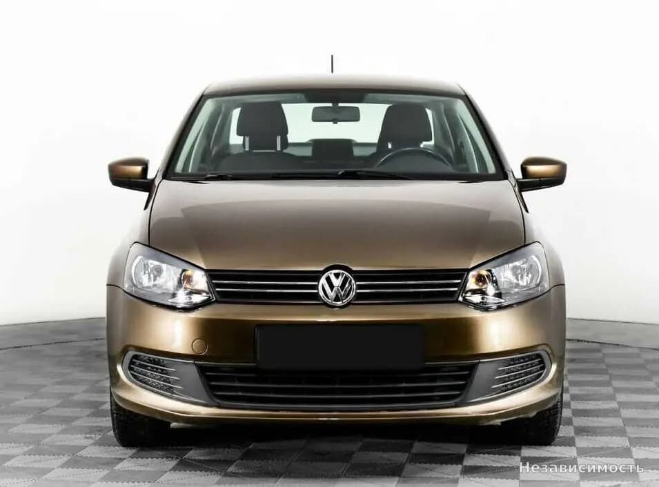 Volkswagen Polo 2015 с пробегом — фото 2