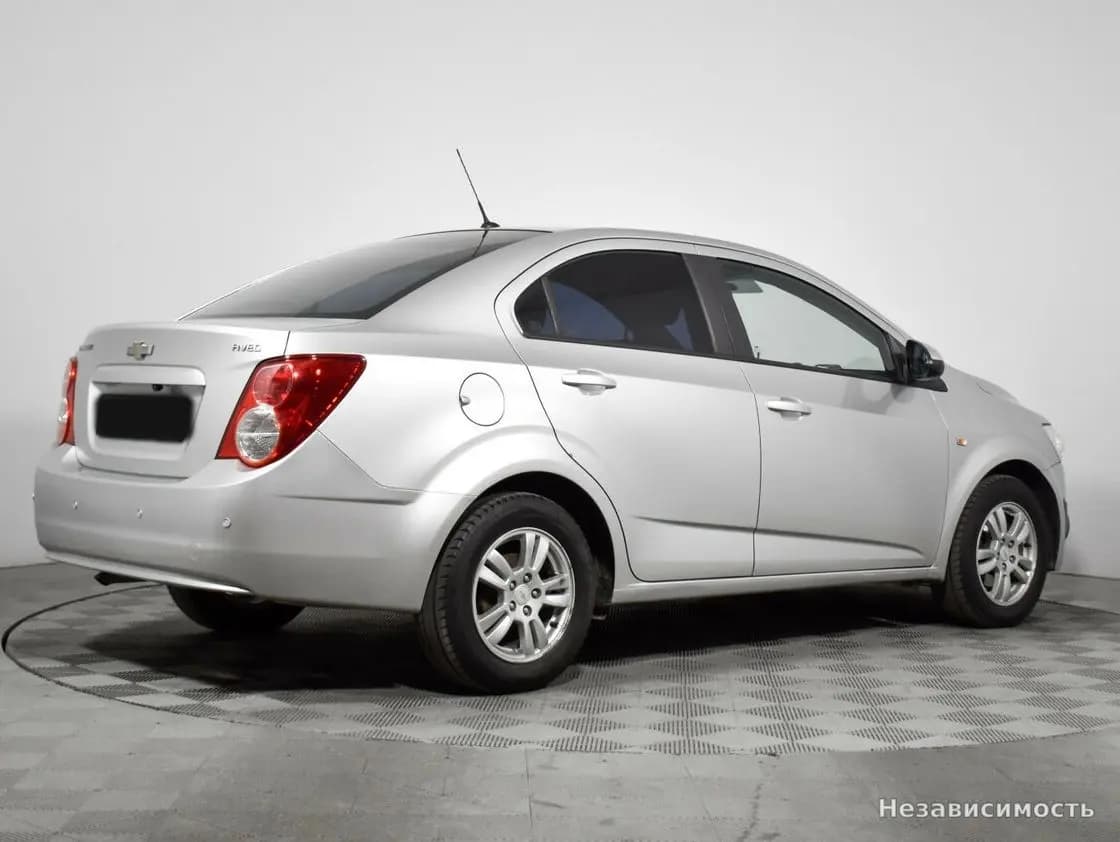 Chevrolet Aveo 2014 с пробегом — фото 5