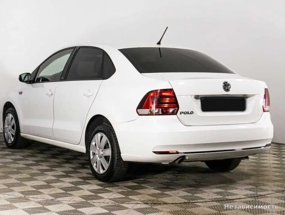 Volkswagen Polo 2016 с пробегом — фото 7