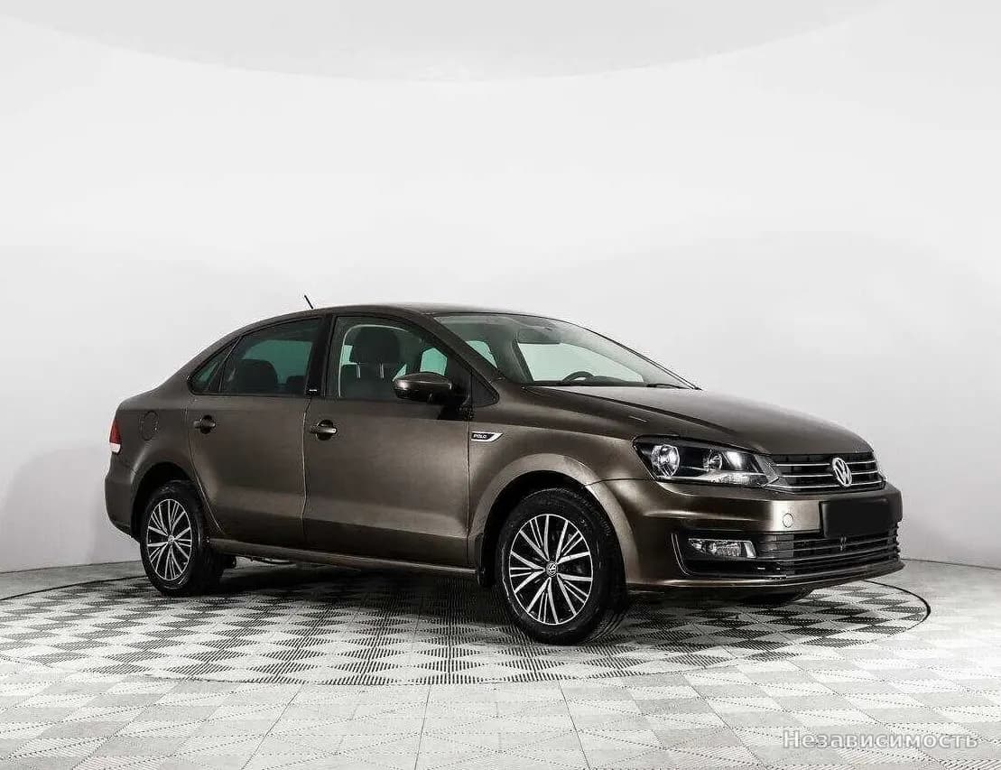 Volkswagen Polo 2016 с пробегом — фото 3