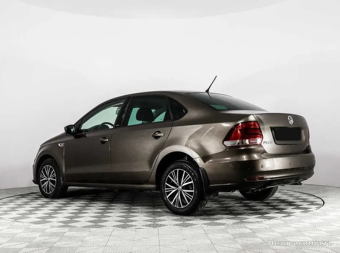 Volkswagen Polo 2016 с пробегом — фото 7