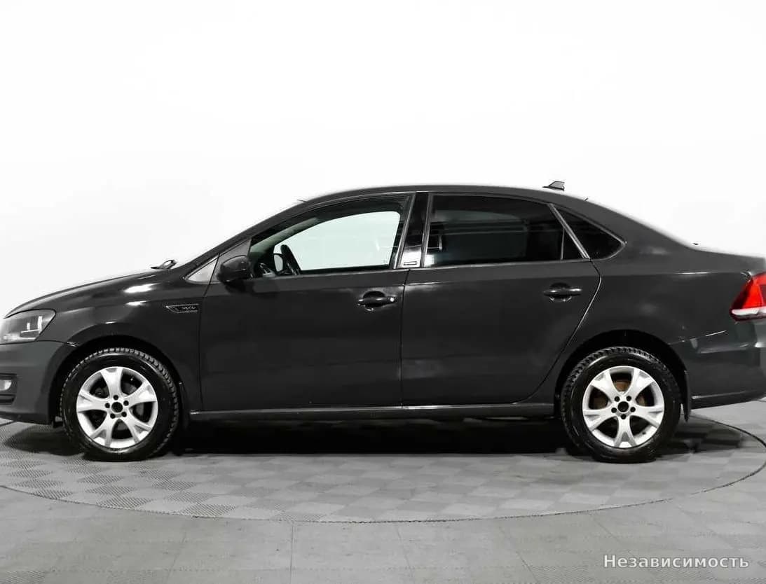 Volkswagen Polo 2017 с пробегом — фото 8