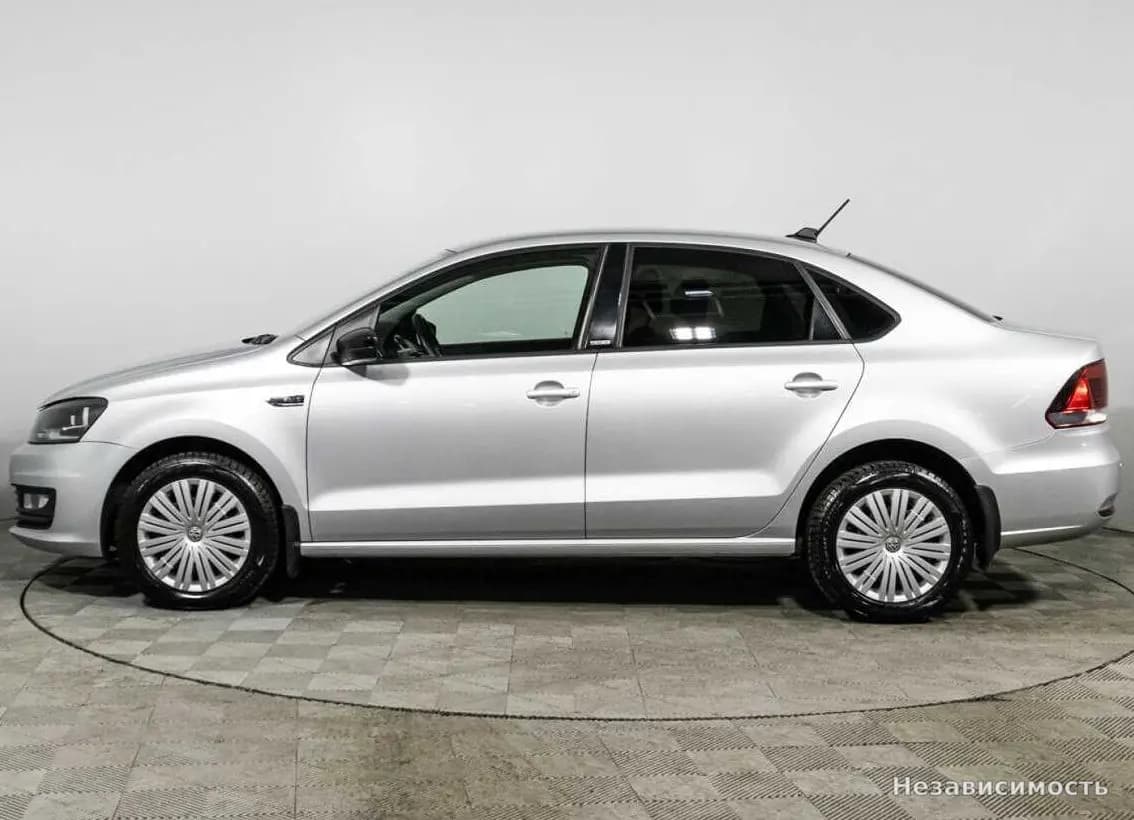 Volkswagen Polo 2018 с пробегом — фото 8