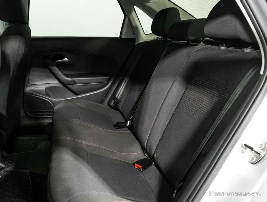 Volkswagen Polo 2018 с пробегом — фото 10