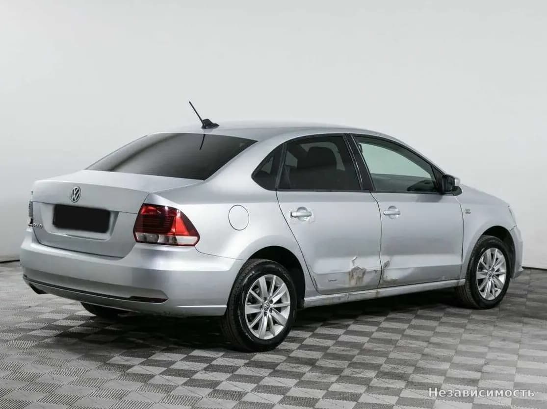 Volkswagen Polo 2017 с пробегом — фото 4
