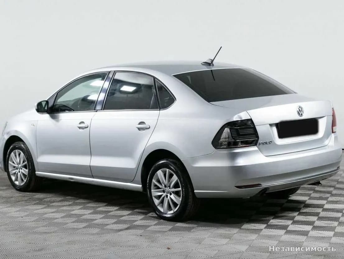 Volkswagen Polo 2017 с пробегом — фото 6