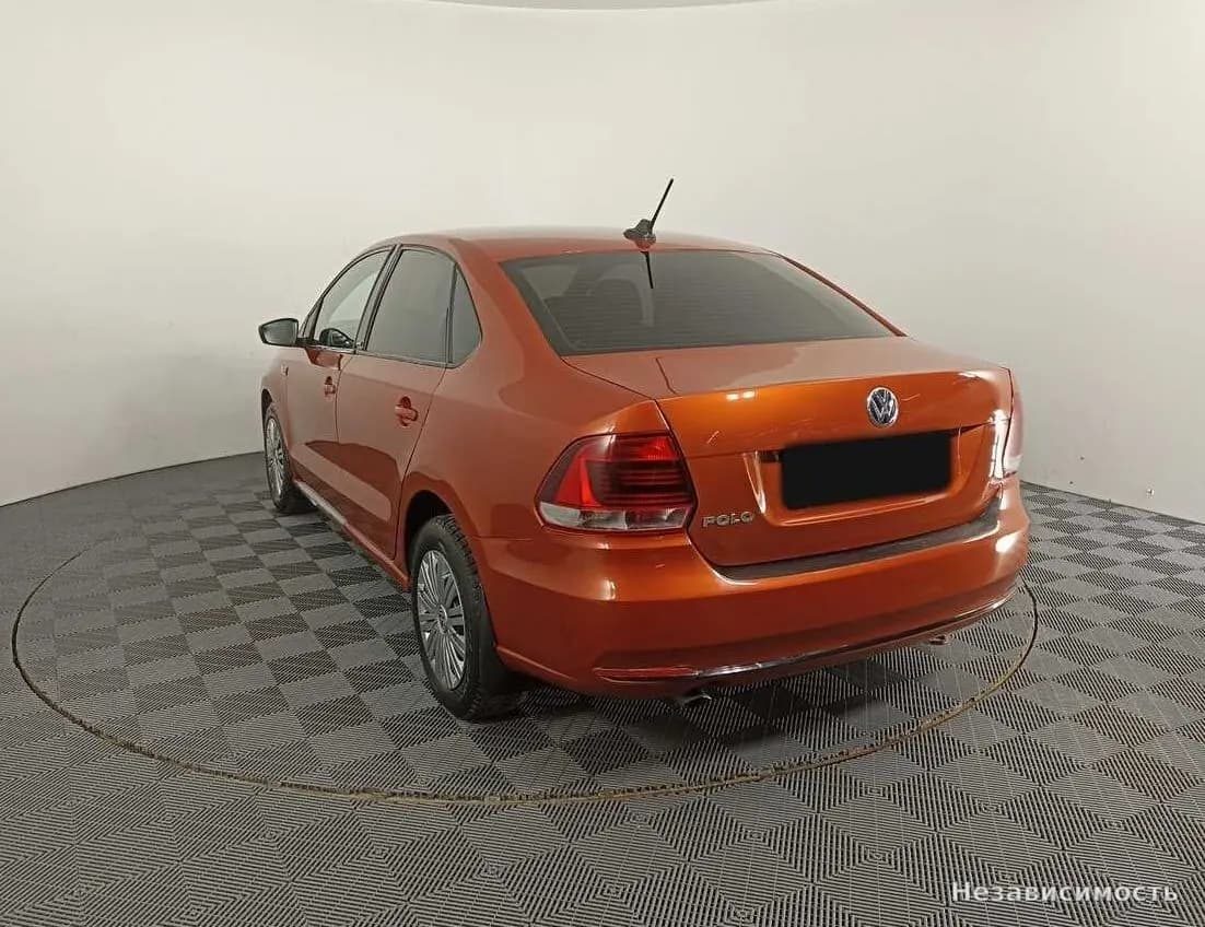 Volkswagen Polo 2017 с пробегом — фото 6