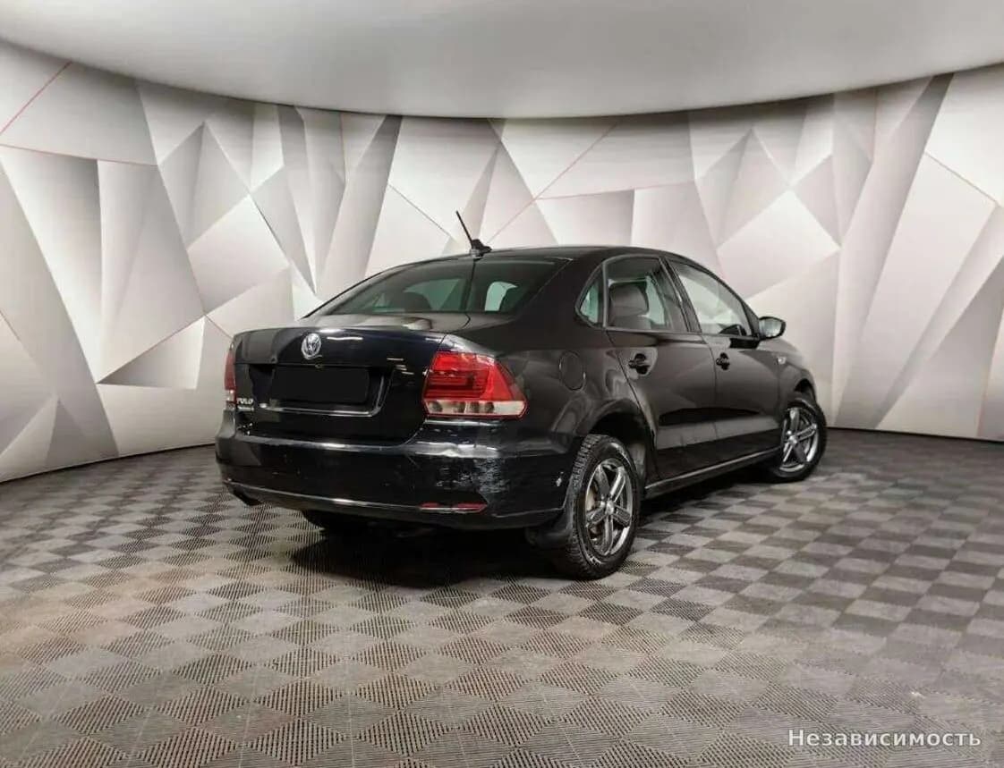 Volkswagen Polo 2018 с пробегом — фото 2