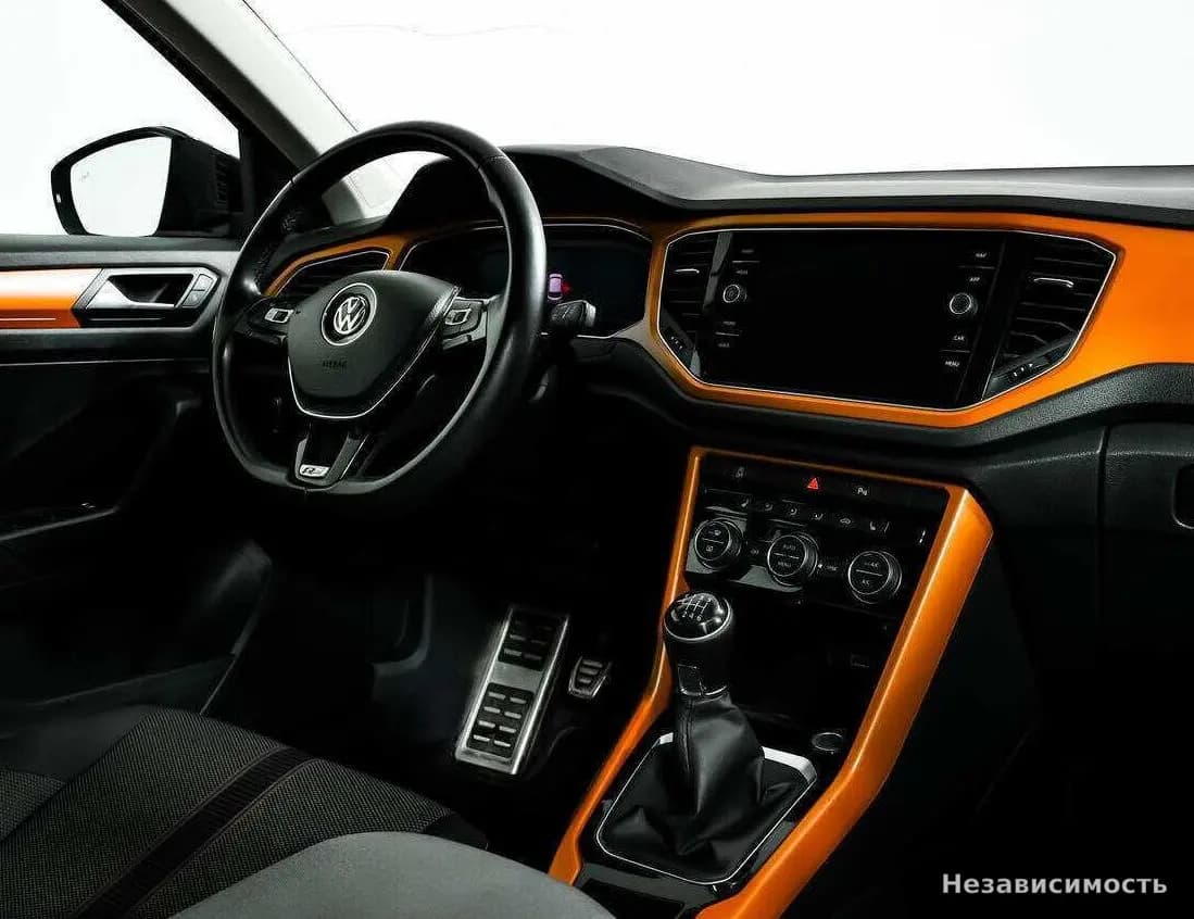 Volkswagen T-Roc 2018 с пробегом — фото 9
