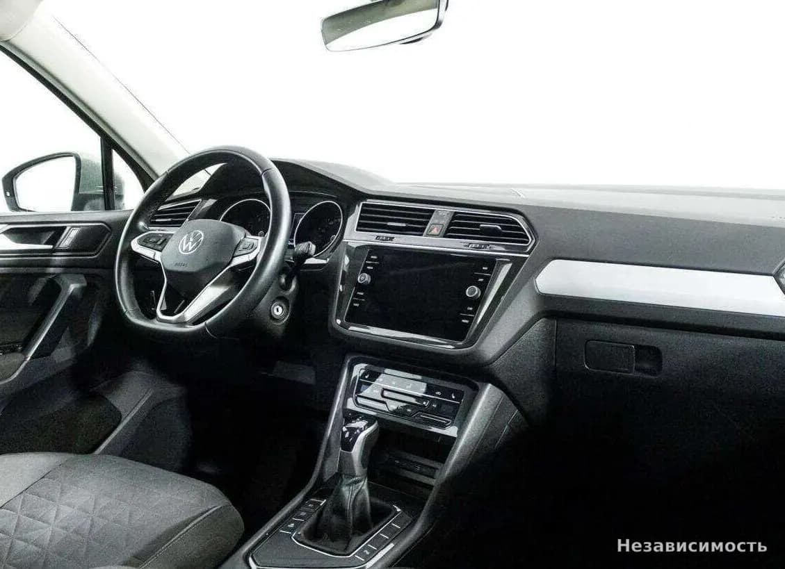 Volkswagen Tiguan 2021 с пробегом — фото 9