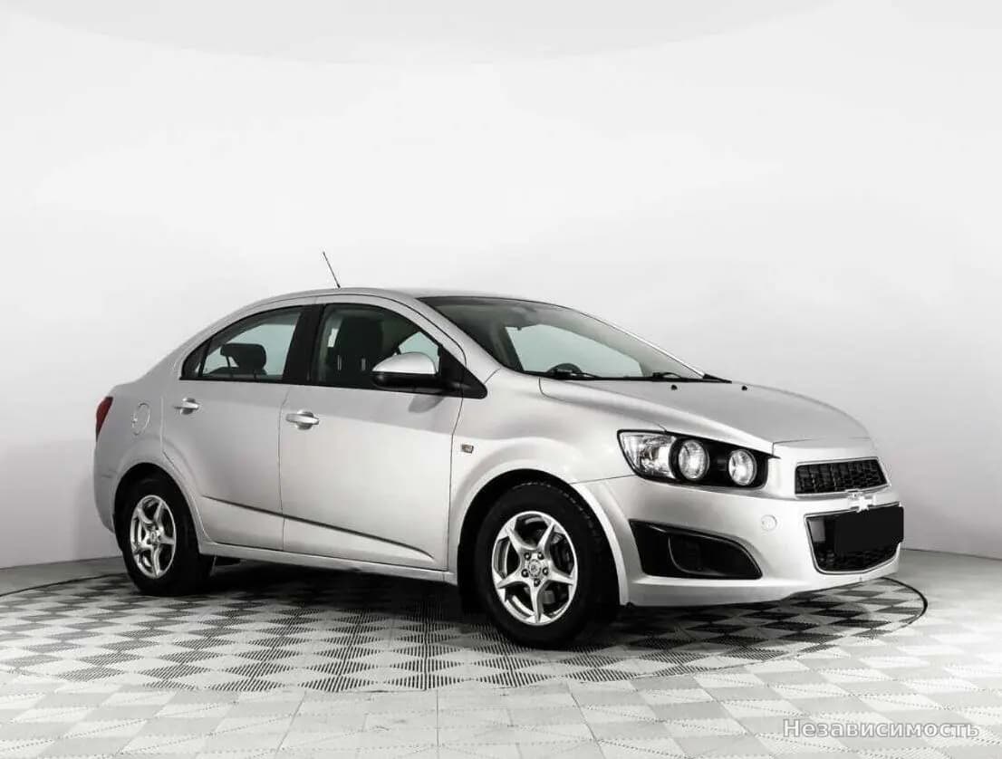 Chevrolet Aveo 2014 с пробегом — фото 3