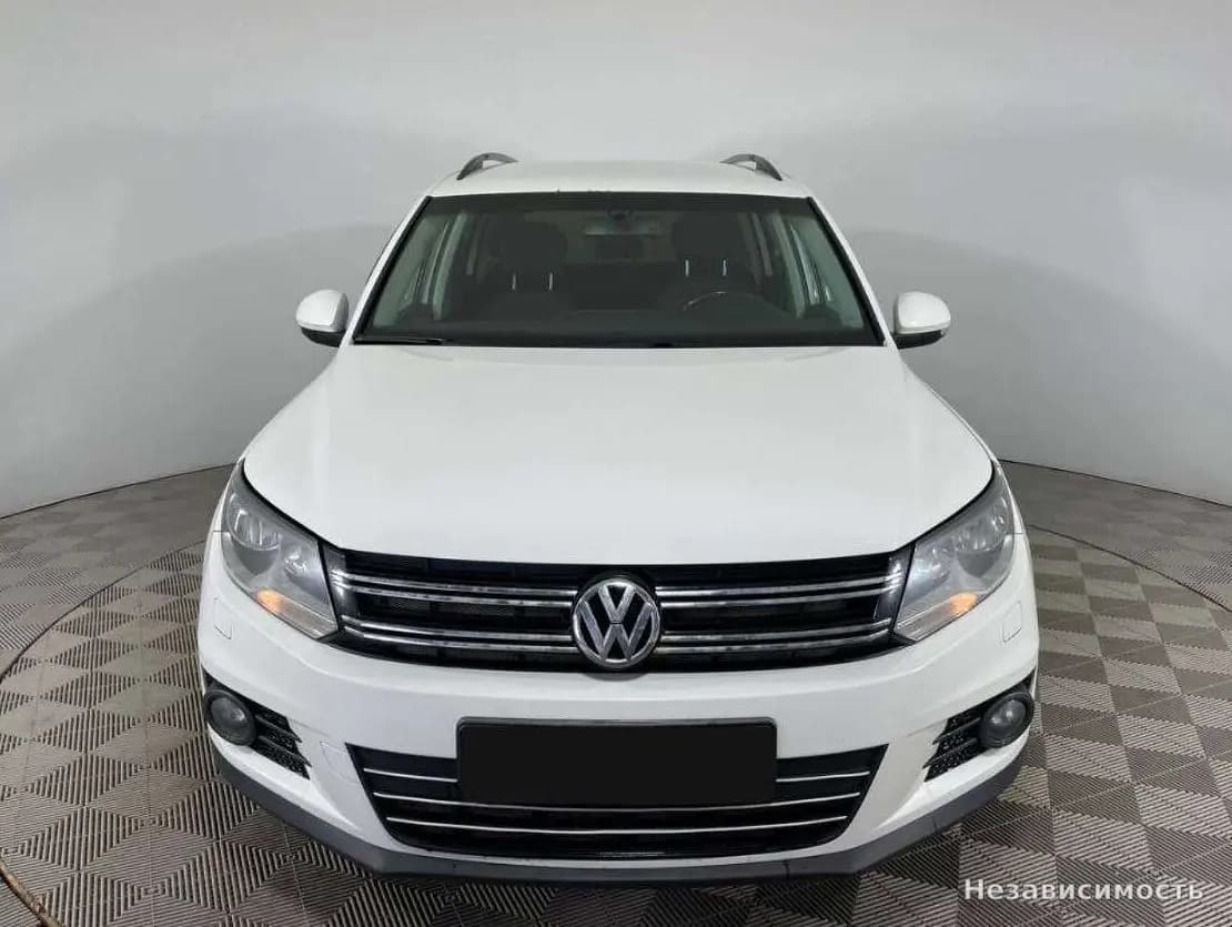 Volkswagen Tiguan 2013 с пробегом — фото 2