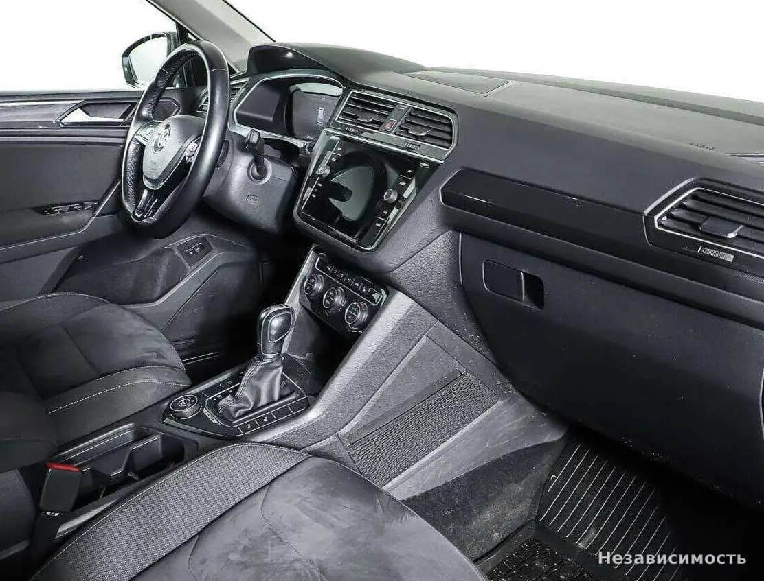 Volkswagen Tiguan 2018 с пробегом — фото 10
