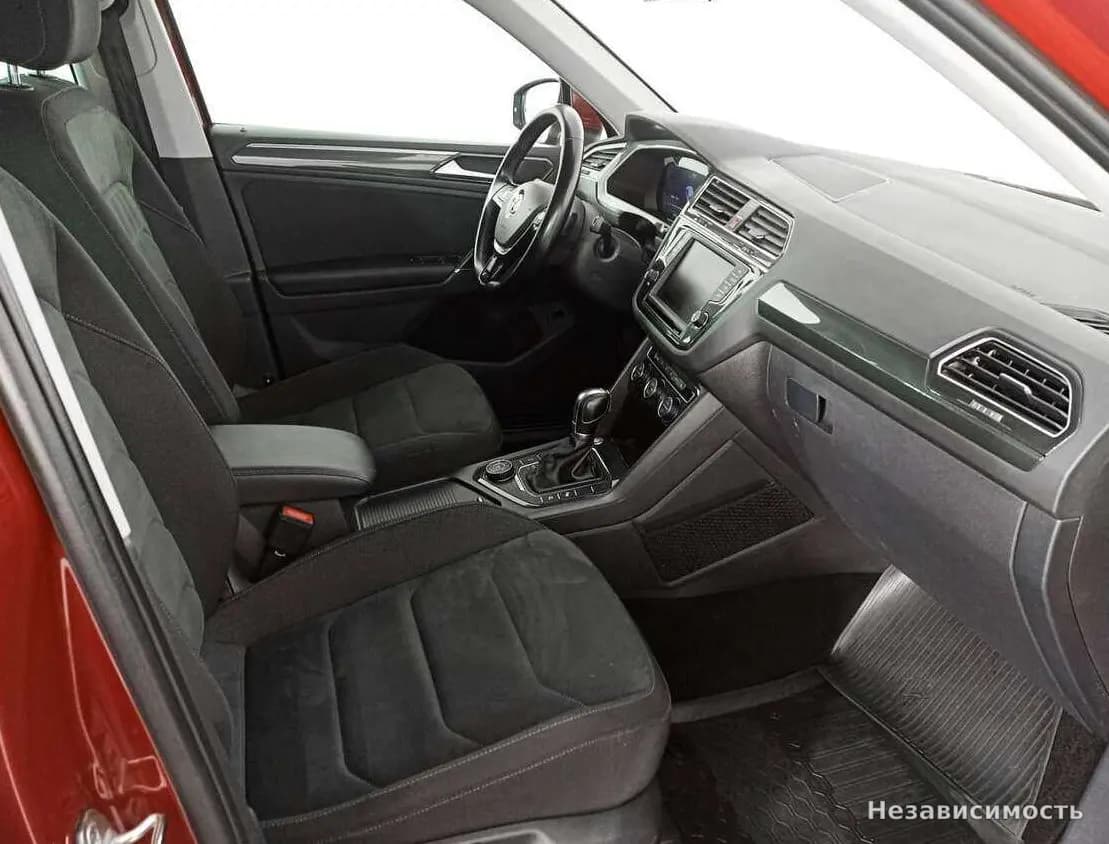 Volkswagen Tiguan 2017 с пробегом — фото 9