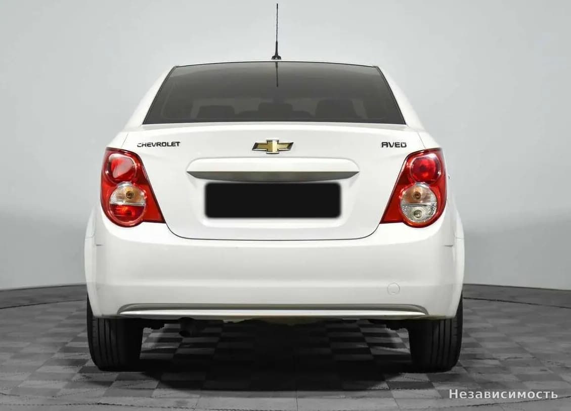 Chevrolet Aveo 2014 с пробегом — фото 6