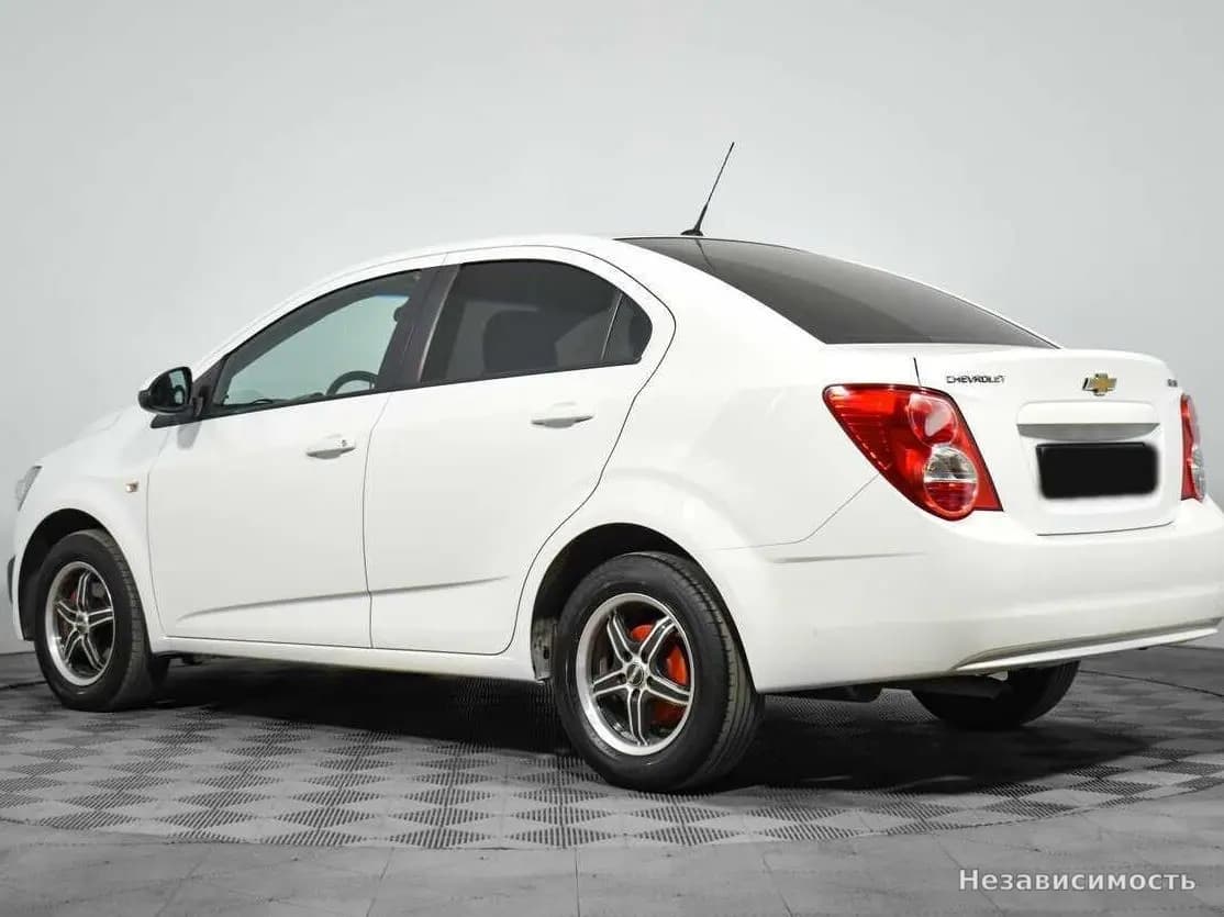 Chevrolet Aveo 2014 с пробегом — фото 7