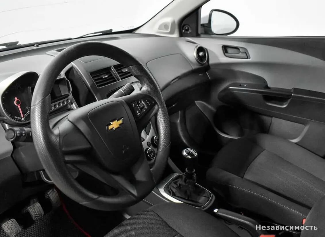 Chevrolet Aveo 2014 с пробегом — фото 8