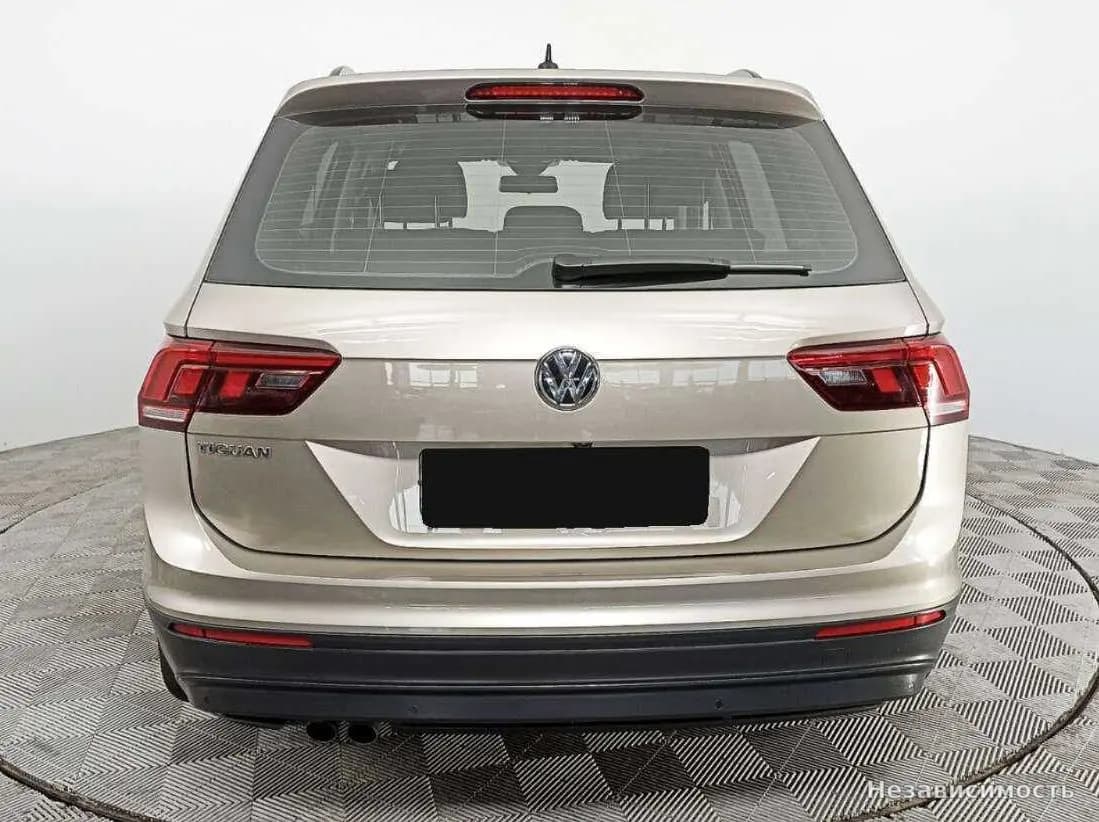 Volkswagen Tiguan 2020 с пробегом — фото 6