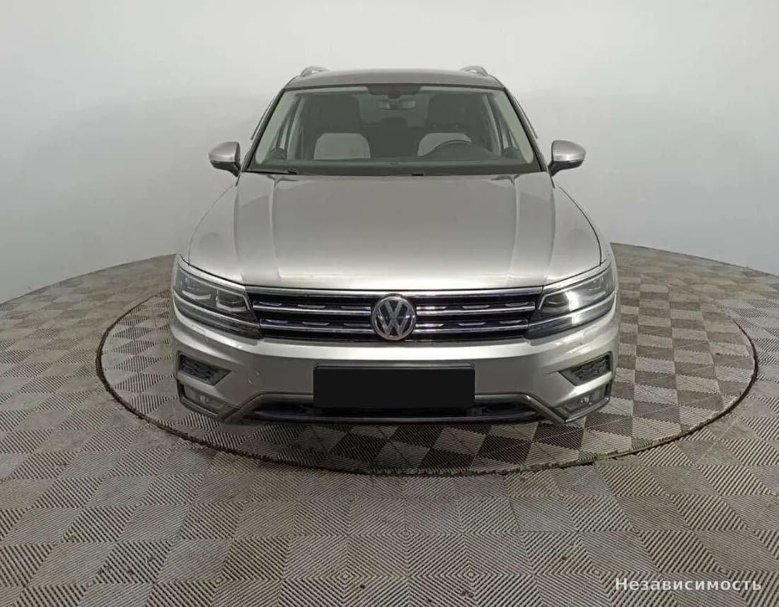 Volkswagen Tiguan 2017 с пробегом — фото 2