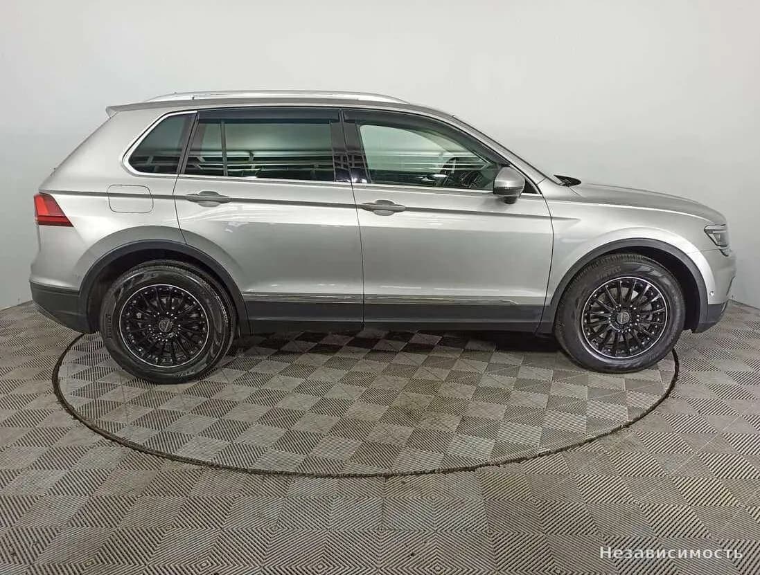 Volkswagen Tiguan 2017 с пробегом — фото 4