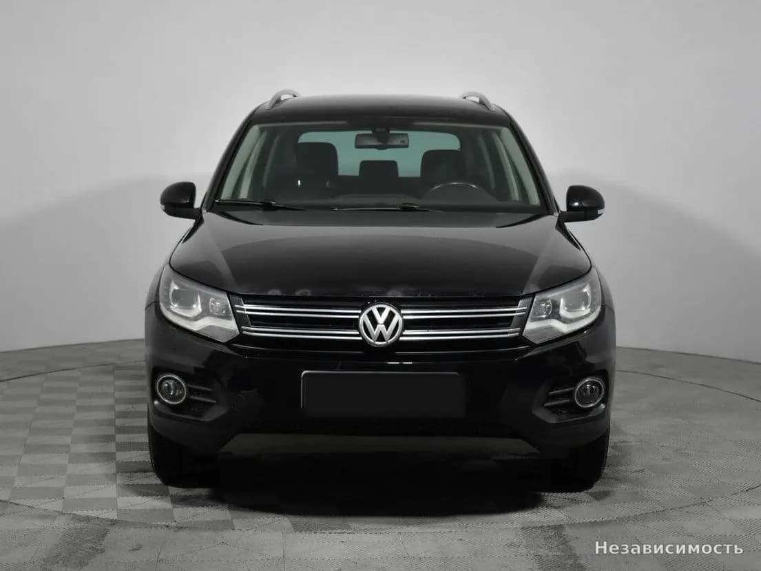 Volkswagen Tiguan 2012 с пробегом — фото 2