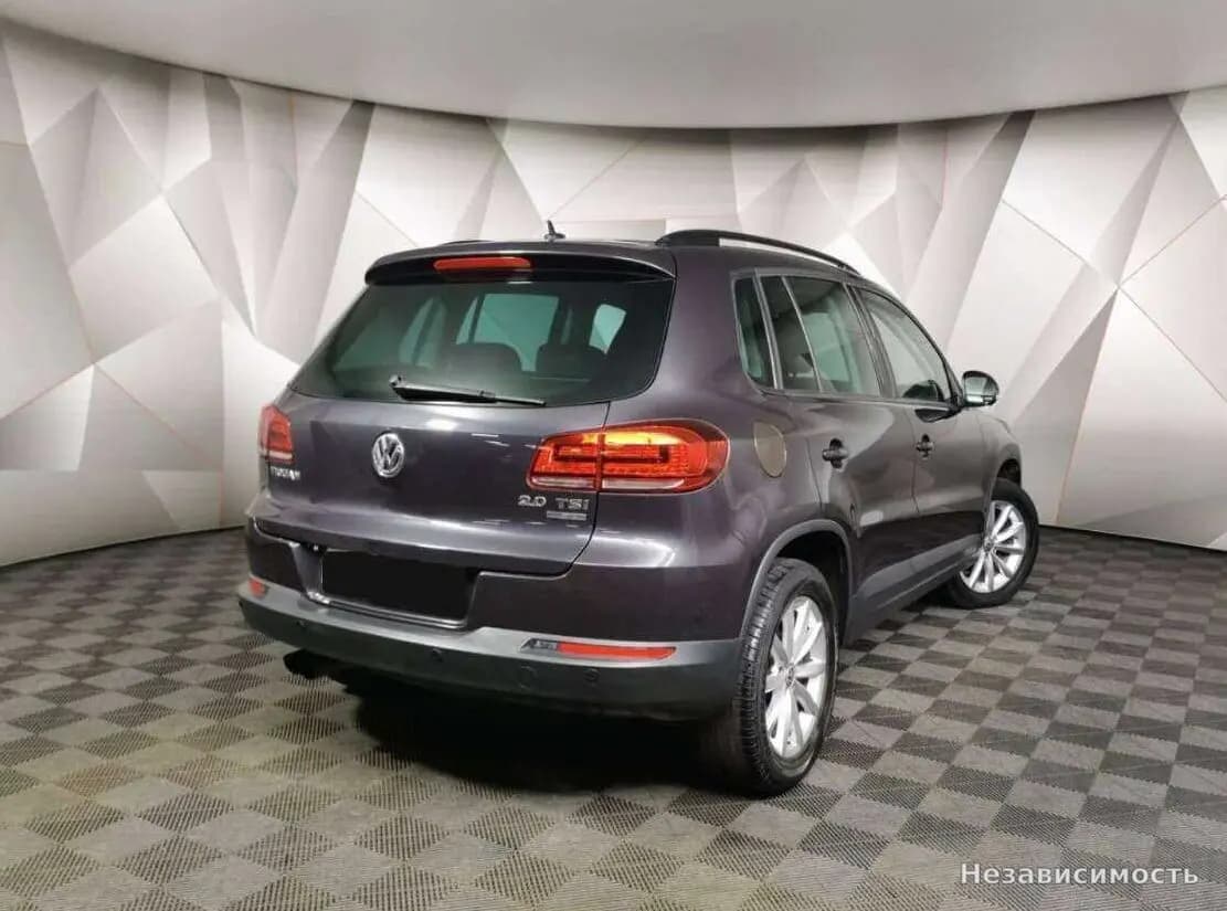 Volkswagen Tiguan 2015 с пробегом — фото 2