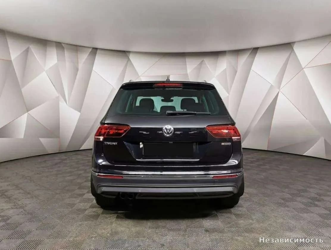 Volkswagen Tiguan 2019 с пробегом — фото 8