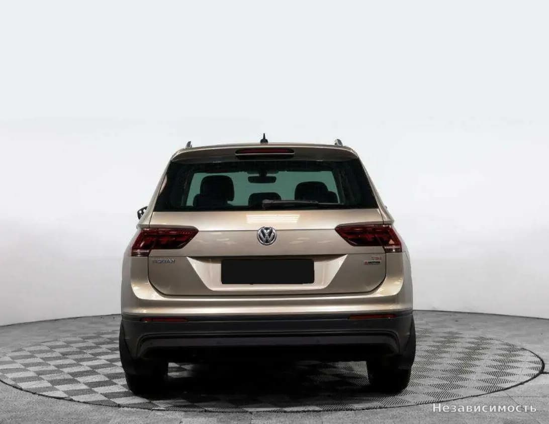 Volkswagen Tiguan 2017 с пробегом — фото 5