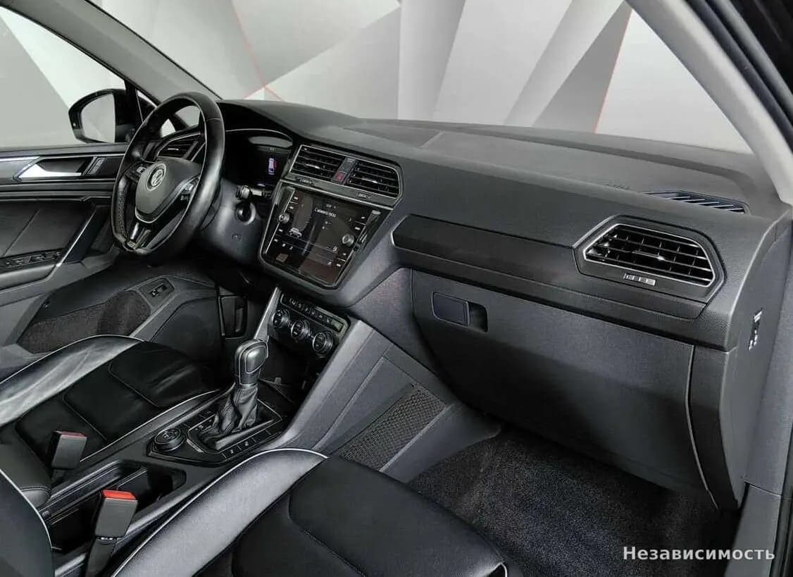 Volkswagen Tiguan 2018 с пробегом — фото 8