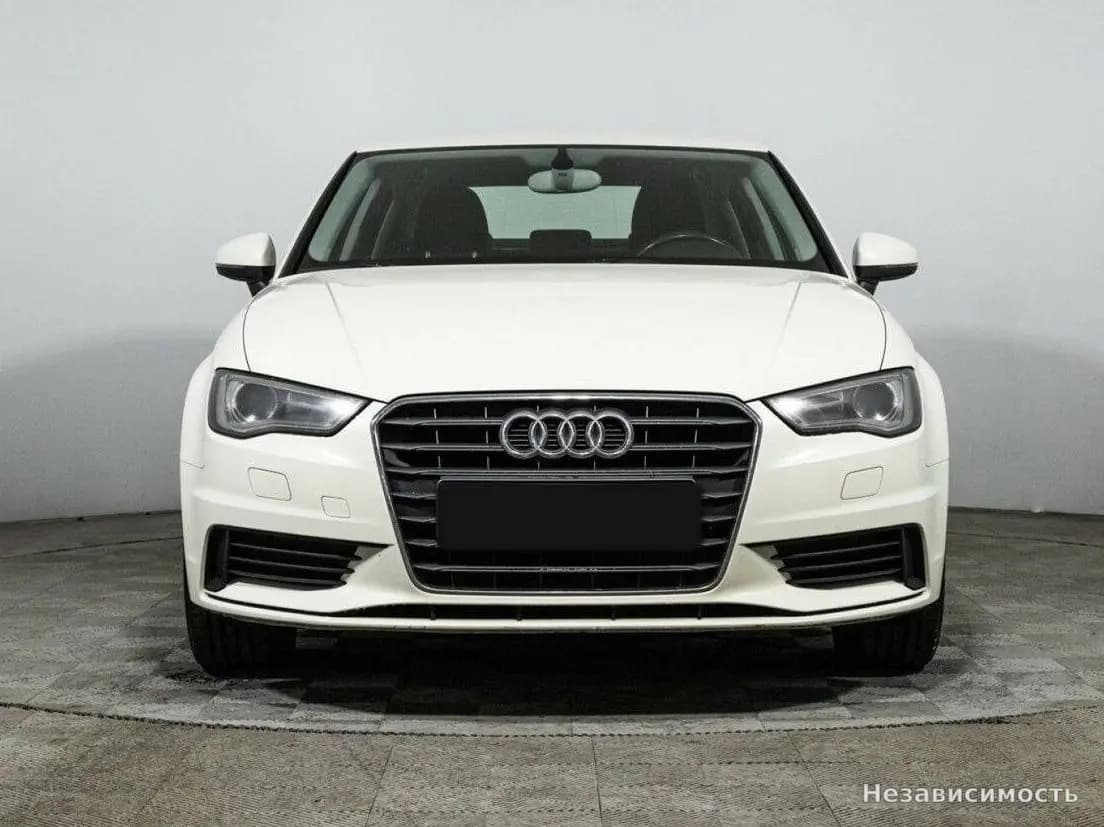Audi A3 2015 с пробегом — фото 2