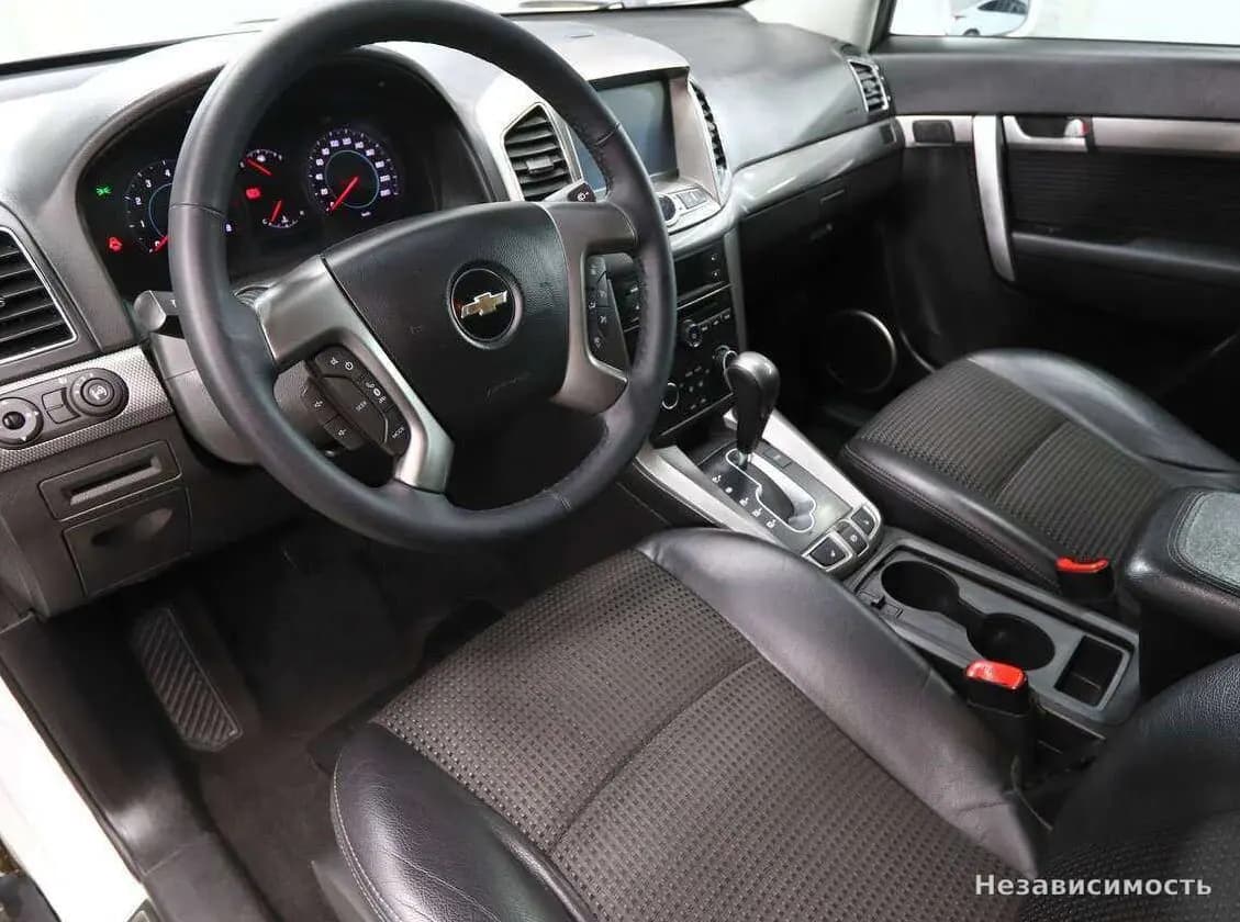 Chevrolet Captiva 2012 с пробегом — фото 10