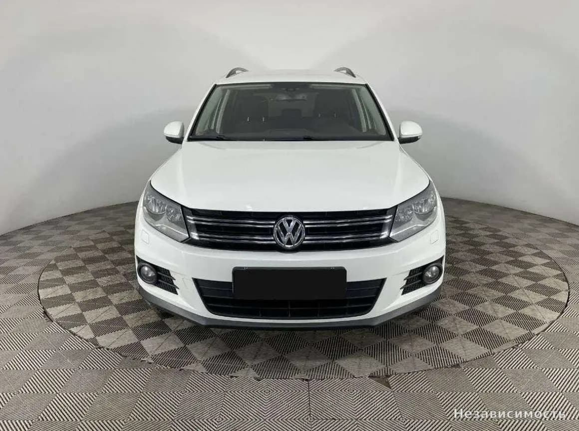 Volkswagen Tiguan 2014 с пробегом — фото 2