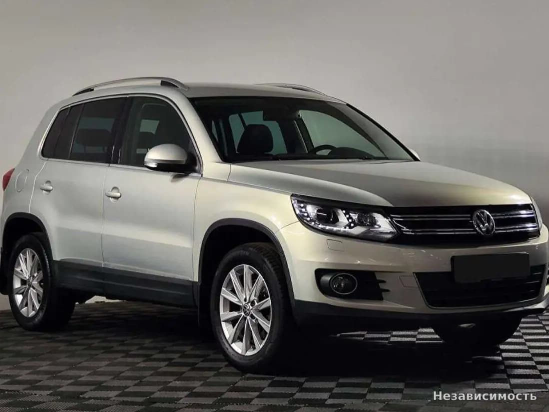 Volkswagen Tiguan 2012 с пробегом — фото 2
