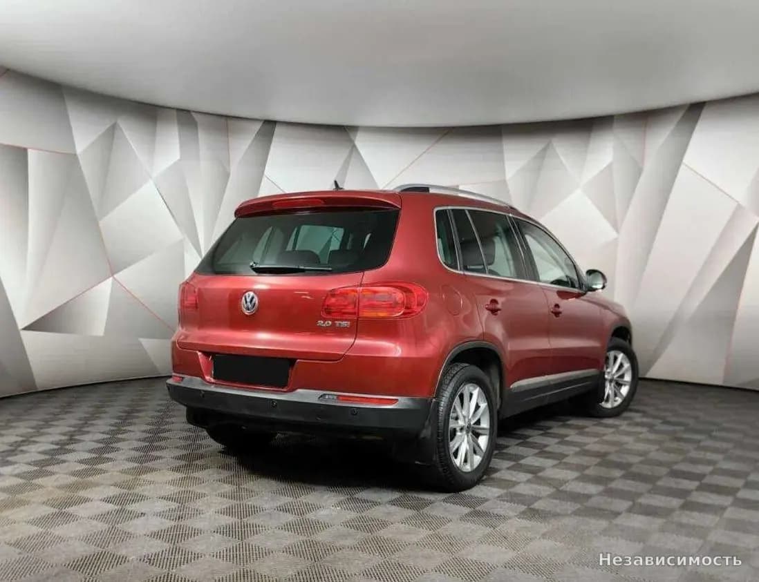 Volkswagen Tiguan 2012 с пробегом — фото 2